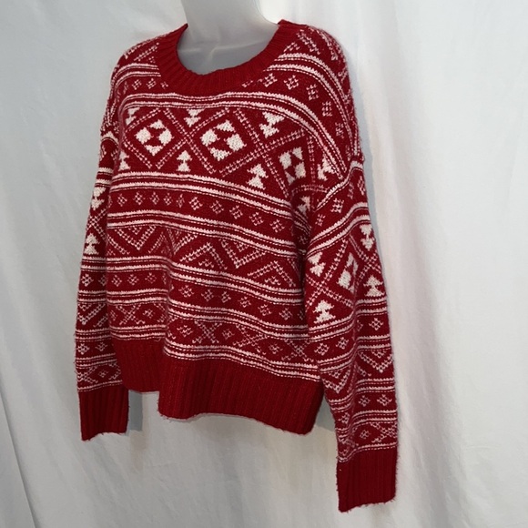 American Eagle Red and White Knit Cropped Sweater Size Small - Picture 3 of 7